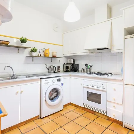 Musico 2 Turia Gardens * فالنسيا